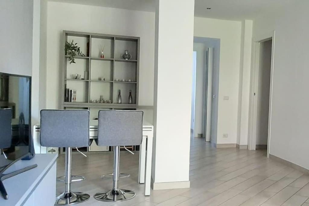 Ampio Bilocale In Zona Porta Vittoria / Corso Lodi Appartamento Milano Esterno foto